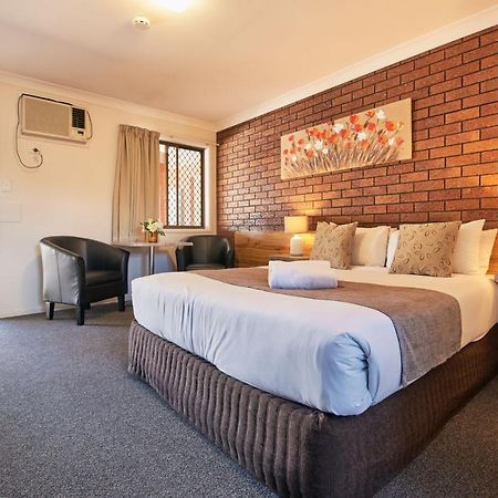 Ruthven Street Motor Inn Toowoomba Ngoại thất bức ảnh