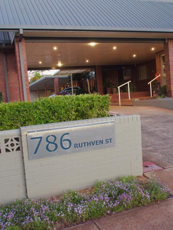 Ruthven Street Motor Inn Toowoomba Ngoại thất bức ảnh