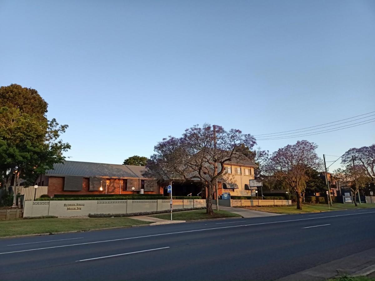Ruthven Street Motor Inn Toowoomba Ngoại thất bức ảnh